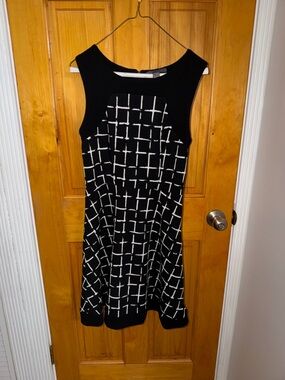 Suzy Shier Black and White Grid A-Line Dress